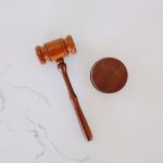 law symbol hammer