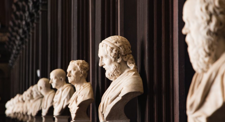 statues symbolizes knowledge